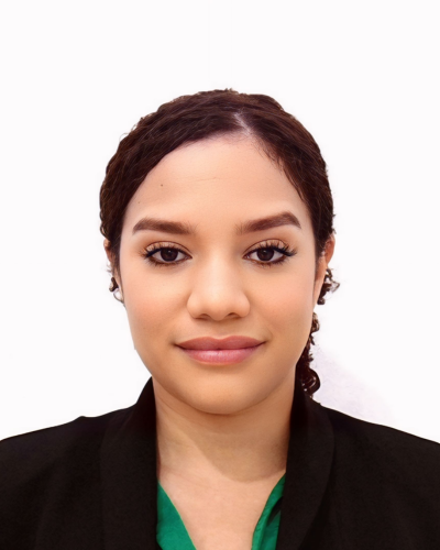 Génesis Guzmán (Asesora de Préstamos Online PTY)